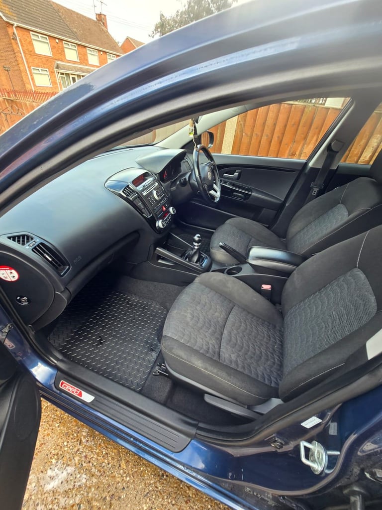 Kia, CEED, Estate, 2011, Manual, 1582 (cc), 5 doors