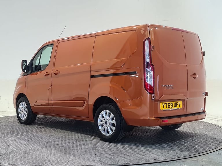 ORANGE FORD TRANSIT CUSTOM 2.0 280 ECOBLUE LIMITED PANEL VAN 5DR L1 H1 EURO 6 1