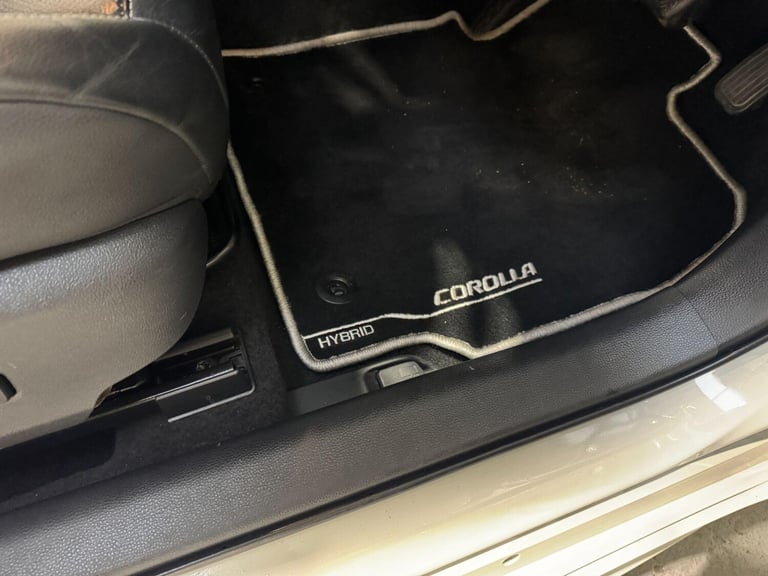 2020 Toyota Corolla 1.8 VVT-i Hybrid Excel 5dr CVT HATCHBACK PETROL/ELECTRIC Automatic