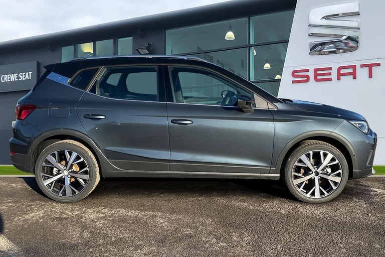 2025 SEAT Arona 1.0 TSI XPERIENCE Lux DSG Euro 6 (s/s) 5dr SUV PETROL Automatic