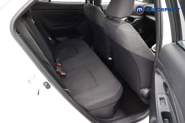 2023 Toyota Yaris Cross 1.5 Hybrid Design 5dr CVT Estate Hybrid Automatic