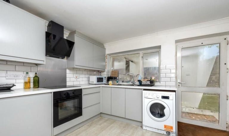 DOUBLE ROOMS AVAILABLE | ALL BILLS INCLUDED | Just Off Lewes Road, Brighton