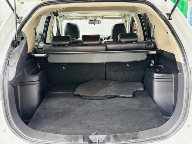 2014 Mitsubishi Outlander 2.0h 12kWh GX4h CVT 4WD Euro 5 (s/s) 5dr ESTATE Petrol/Electric Hybrid ...