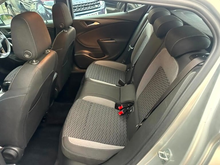 Vauxhall Astra SRI -6 SPEED, ONLY 66159 MILES, LANE ASSIST, REAR PARKING SENSORS