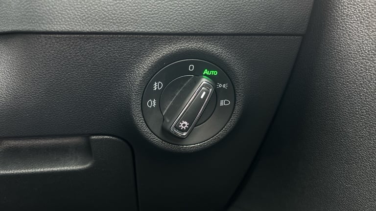 2023 Skoda Karoq 1.5 TSI SE L 5dr DSG Petrol Estate Estate Petrol Automatic