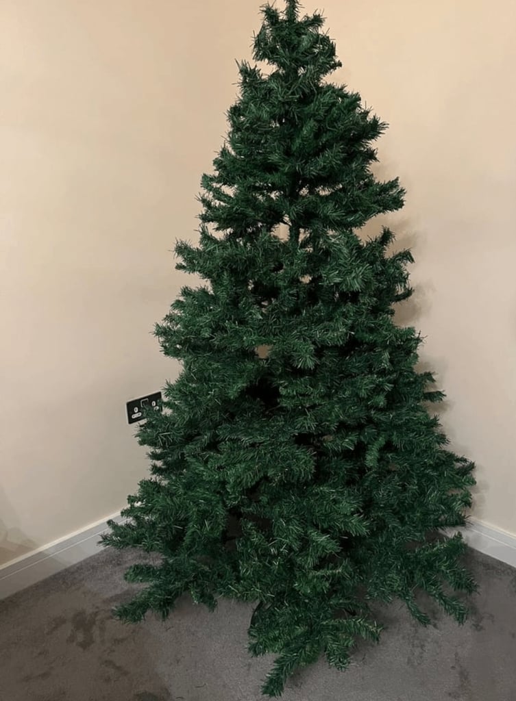 image for 7' Christmas Tree 