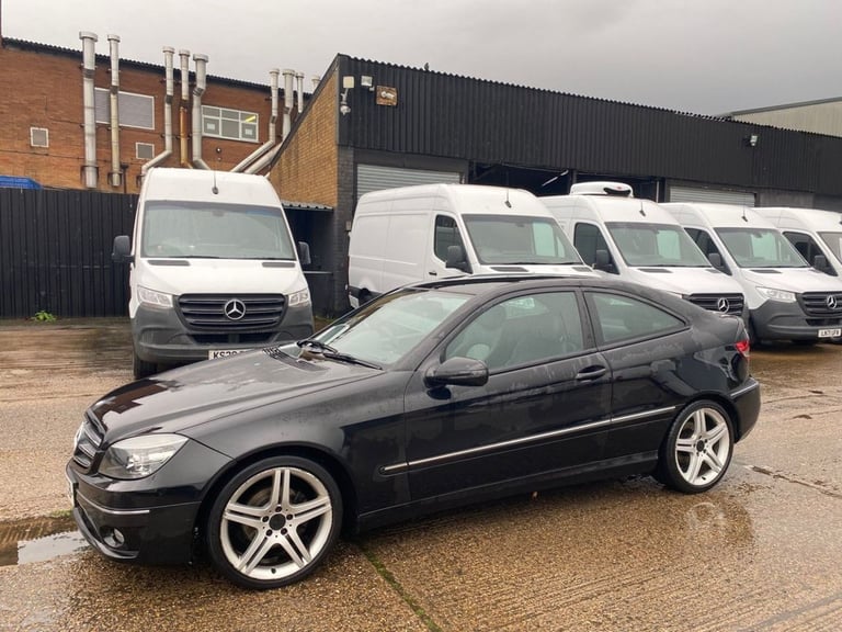 2010 60 MERCEDES-BENZ CLC CLASS 1.8 CLC 180K SPORT COUPE 3DR PETROL AUTOMATIC 14