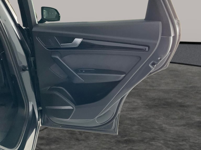 2024 Audi Q5 50 TFSI e Quattro Black Edition 5dr S Tronic ESTATE PETROL/ELECTRIC Automatic