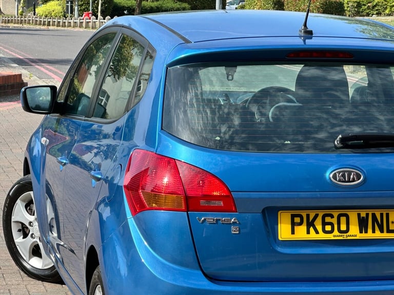 2010 Kia Venga 1.6 2 Auto Euro 5 5dr HATCHBACK Petrol Automatic