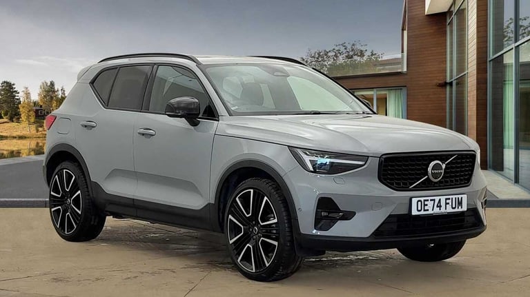 2024 Volvo XC40 2.0 B4P Ultra Dark 5dr Auto SUV Petrol Automatic