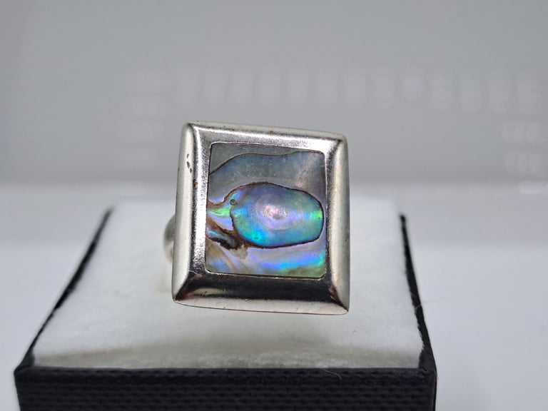 Pre-Owned Silver Opal Style Ring
