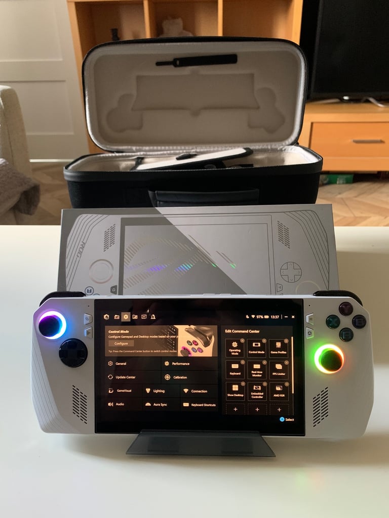 Bundle Asus Rog Ally Z1 Extreme Edition Gaming Handheld Console