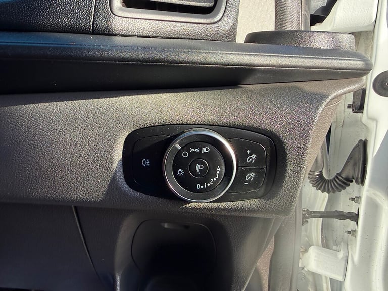 2019 Ford Transit Custom 2.0 300 EcoBlue Panel Van 5dr Diesel Manual L1 H1 Euro 6 (105 ps) Panel ...