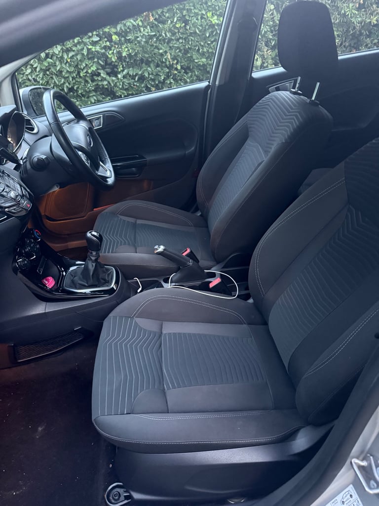 Ford, FIESTA, Hatchback, 2015, Manual, 998 (cc), 5 doors