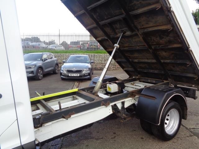 2021 Ford Transit 350 L2 RWD 2.0 Ecoblue 130PS Leader Tipper (1 Way) Tipper Diesel Manual