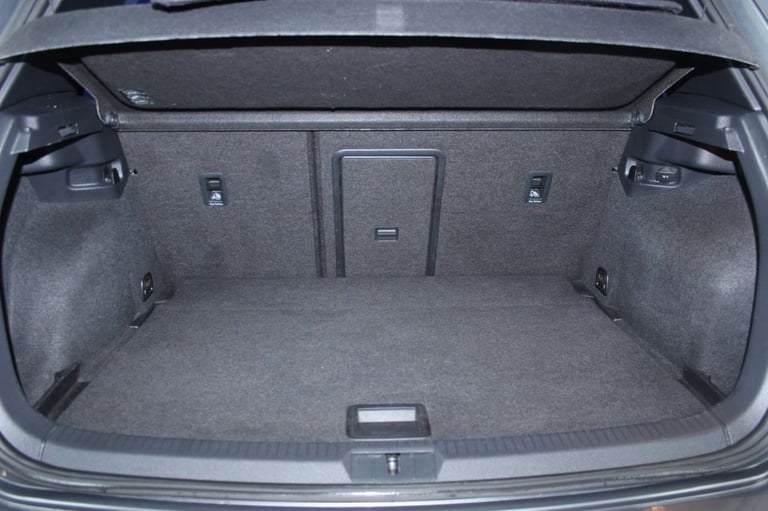 2017 67 VOLKSWAGEN GOLF 2.0 TSI GTI HATCHBACK 5DR PETROL DSG EURO 6 (S/S) (230 P