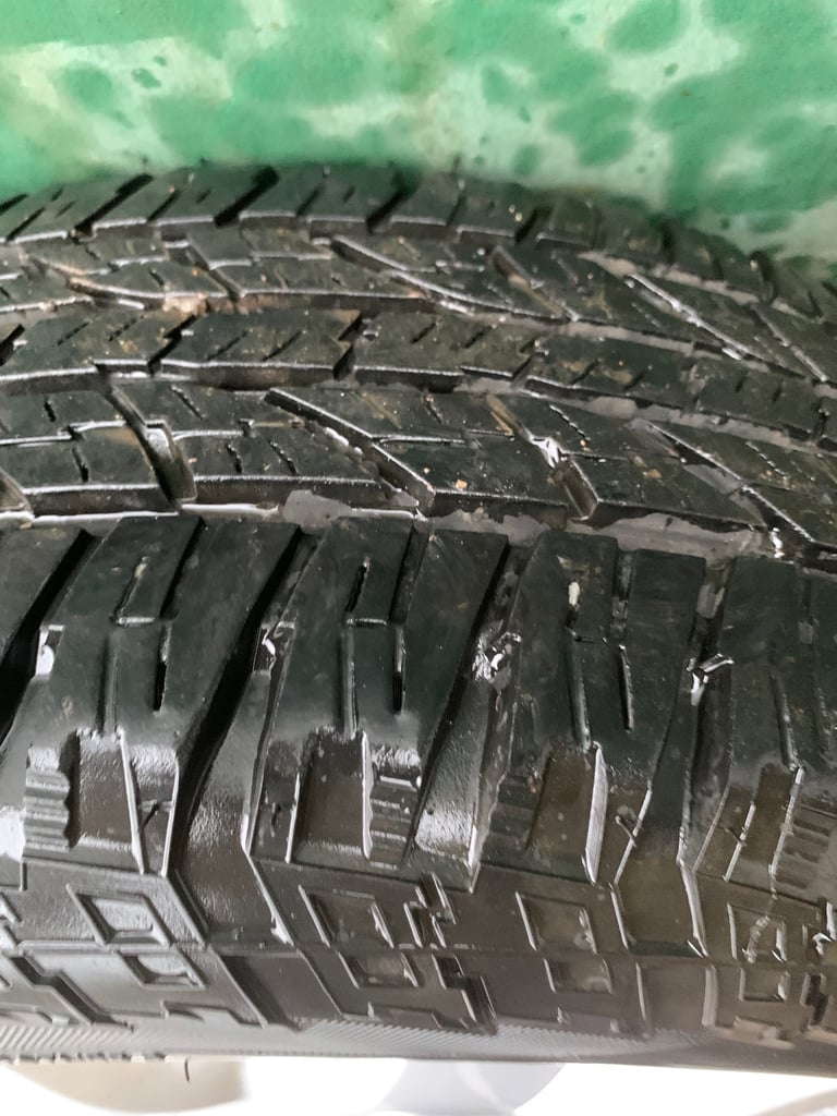 Honda crv mk2 wheels and tyres in good condition 