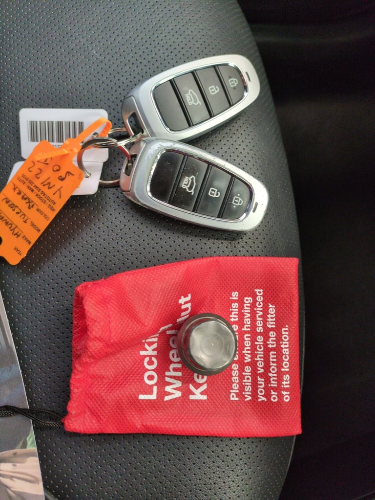 2022 Hyundai TUCSON 1.6 TGDi Plug-in Hybrid Ultimate 5dr 4WD Auto ESTATE PETROL/ELECTRIC Automatic