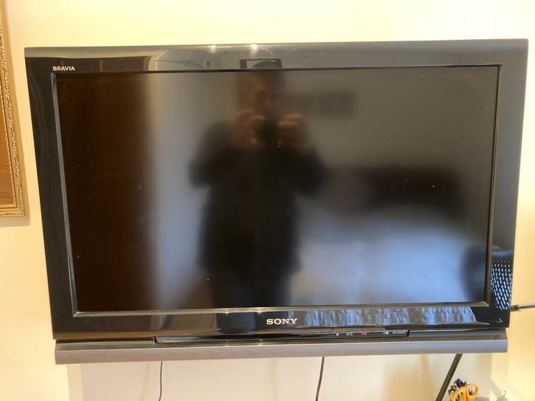 Sony KDL-32V4000 LCD Digital Colour TV