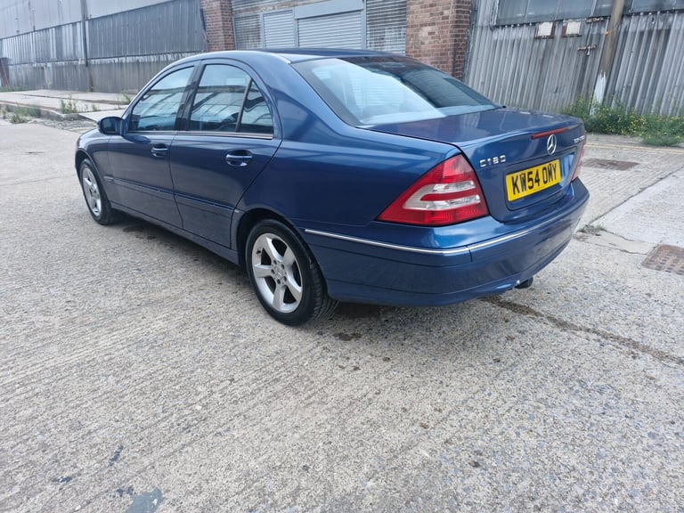 2005 Mercedes-Benz C-Class C180K Avantgarde SE 4dr Auto SALOON Petrol Automatic