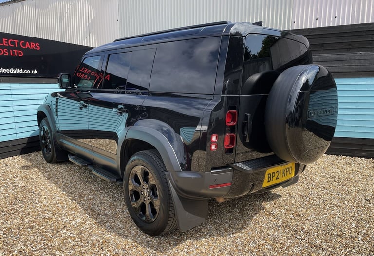 2021 Land Rover Defender 110 3.0 D250 MHEV SE Hard Top SUV 5dr Diesel Auto 4WD MWB Euro 6 (s/s) (...