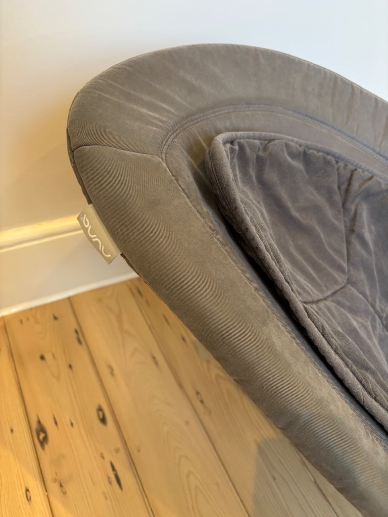 Nuna Leaf Baby Bouncer Grey Rocker Chair for Babies Newborn to 4 Years