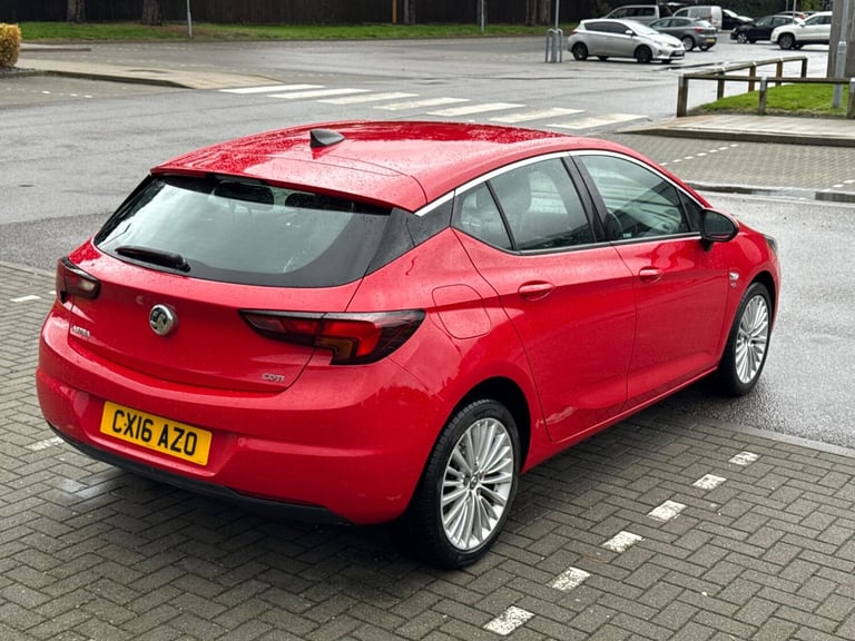  Vauxhall Astra 1.6 CDTi BlueInjection Elite Nav Auto Euro 6 5dr Diesel Automatic