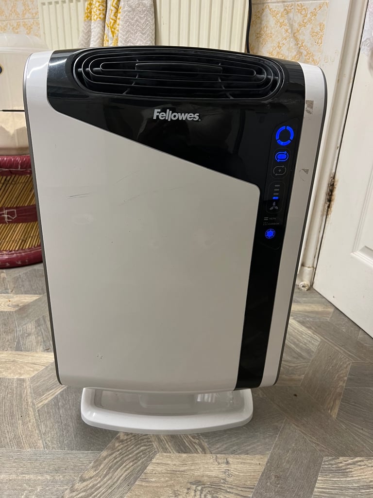 Fellowes Automatic Air Purifier, AeraMax DX95,Excellent Condition, 4Healthy air in ur Room,B34 6ED
