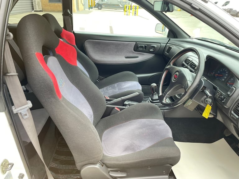 SUBARU IMPREZA Type R 555 DCCD WRX Sti 2 door immaculate rust free car