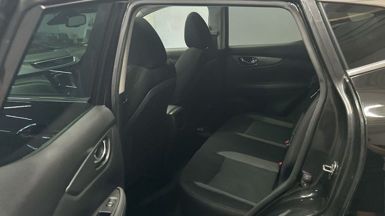 2019 68 NISSAN QASHQAI 1.3 DIG-T N-CONNECTA SUV 5DR PETROL MANUAL EURO 6 (S/S) (