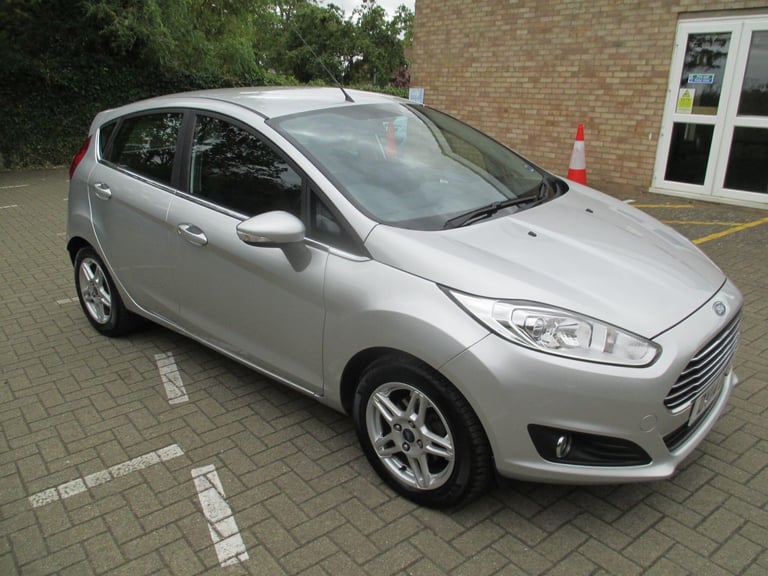 2014 Ford Fiesta 1.25 Zetec Euro 5 5dr HATCHBACK Petrol Manual