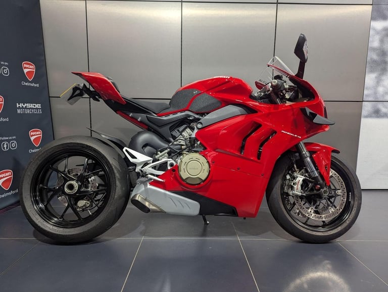 image for 2021 Ducati Panigale V4 1103 Euro 5