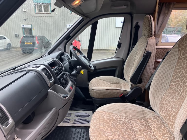 Autotrail XL 670B Fixed Bed 2010 Fiat Ducato 4 Berth 