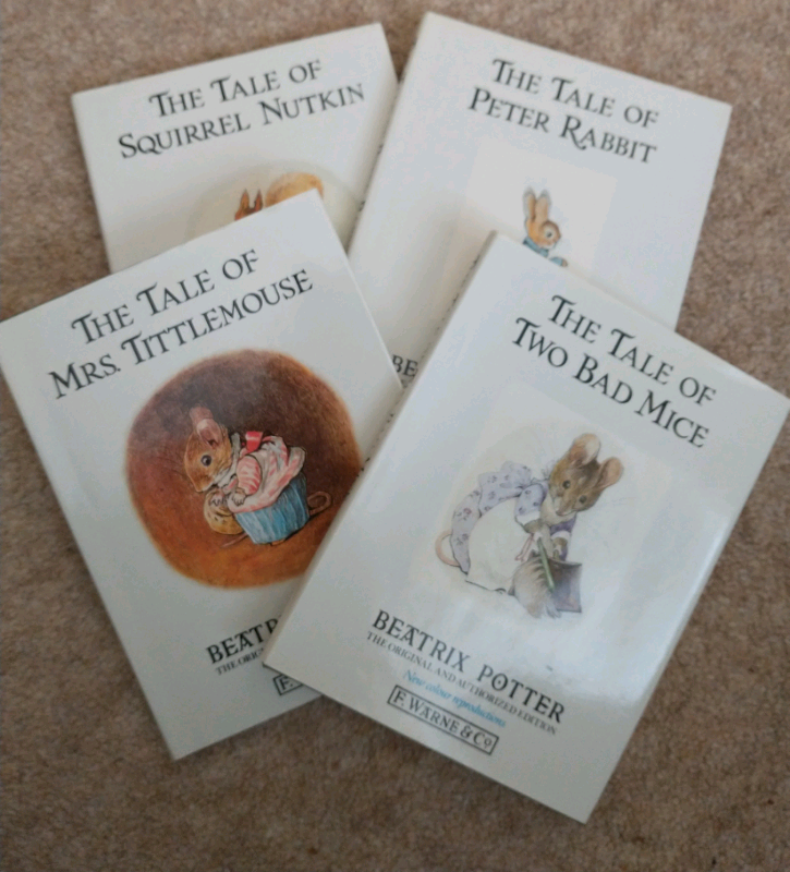Collect The World Of Beatrix Potter. Hand Knit Peter Rabbit