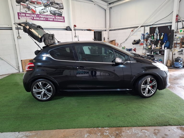 2014 Peugeot 208 1.6 THP GTi 3dr HATCHBACK Petrol Manual