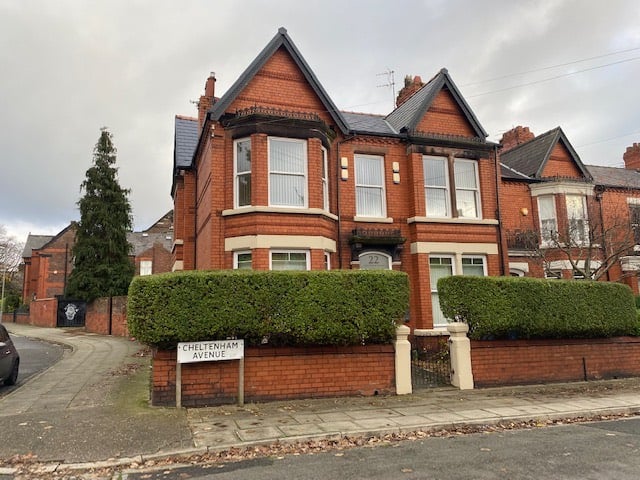 image for Cheltenham Avenue, Liverpool L17 - Two bed fully furnished apartment to let - utilities and wifi inc
