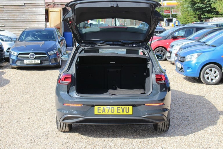 2020 Volkswagen Golf 2.0 TDI Life Euro 6 (s/s) 5dr HATCHBACK Diesel Manual