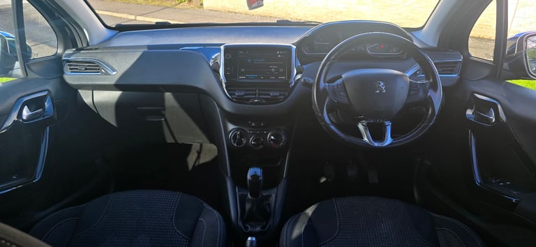 2018 PEUGEOT 208 ALLURE 1.2 ULEZ 