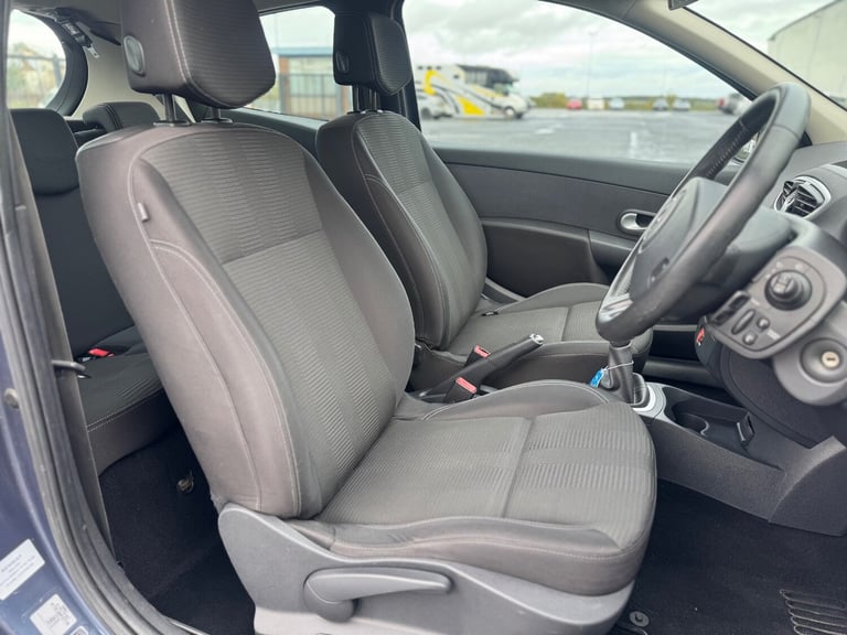 2009 Renault Clio TomTom Edition 1.2 Petrol - Full Service History - Cheap Car