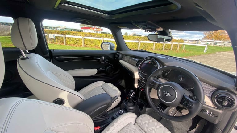 2024 MINI Hatch 1.5 Cooper Exclusive 3dr Auto Hatchback PETROL Automatic