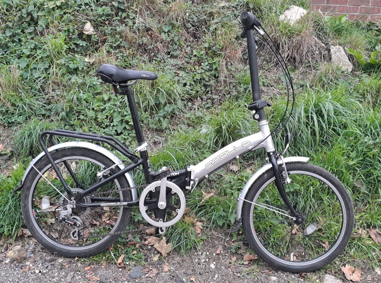 image for Lovely lightweight aluminium frame fold up bike