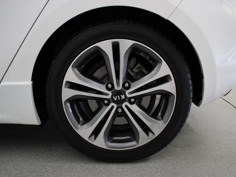 2018 Kia Ceed 1.0T GDi ISG GT-Line S 5dr Hatchback PETROL Manual