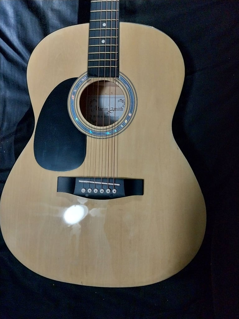 Martin Smith Full Size W100 NHL PK Left Handed Acoustic Guitar