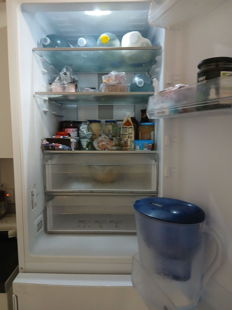 Fridge Freezer Hotpoint Frost Free 