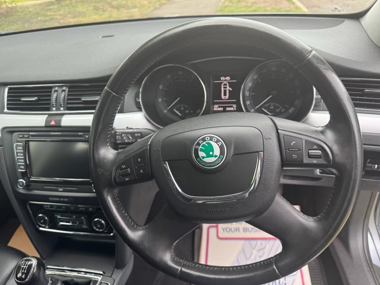 2013 Skoda Superb 1.8 TSI Elegance Estate 5dr Petrol Manual 4WD Euro 5 (160 ps) Estate Petrol Manual