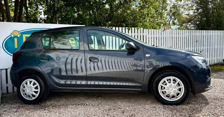 CAN'T GET CREDIT? CALL US! Dacia Sandero 0.9 TCe Essential, 2020, Manual - £99 DEPOSIT, £46 PER WEEK