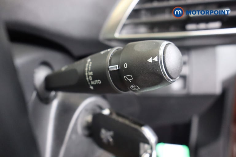 2019 Peugeot 3008 1.2 PureTech Allure 5dr SUV Petrol Manual