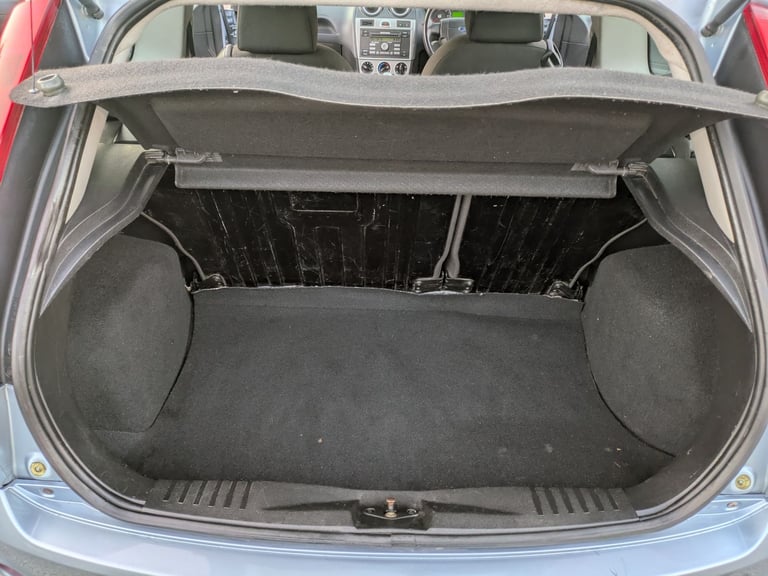 Ford, FIESTA, Hatchback, 2006, Manual, 1388 (cc), 3 doors
