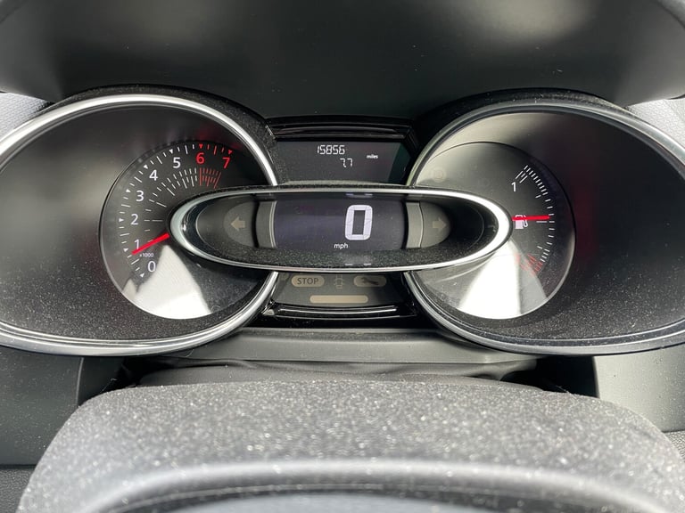 2017 Renault Clio 1.2 16V Dynamique Nav 5dr HATCHBACK Petrol Manual