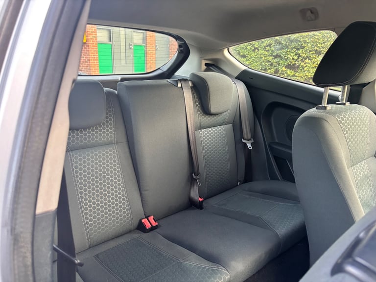 Ford fiesta 1.25 zetec 3dr 2009 petrol